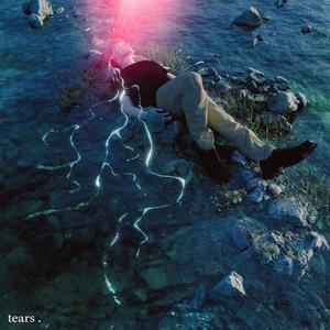 穿着紧身牛仔裤黑丝袜少妇三级片
